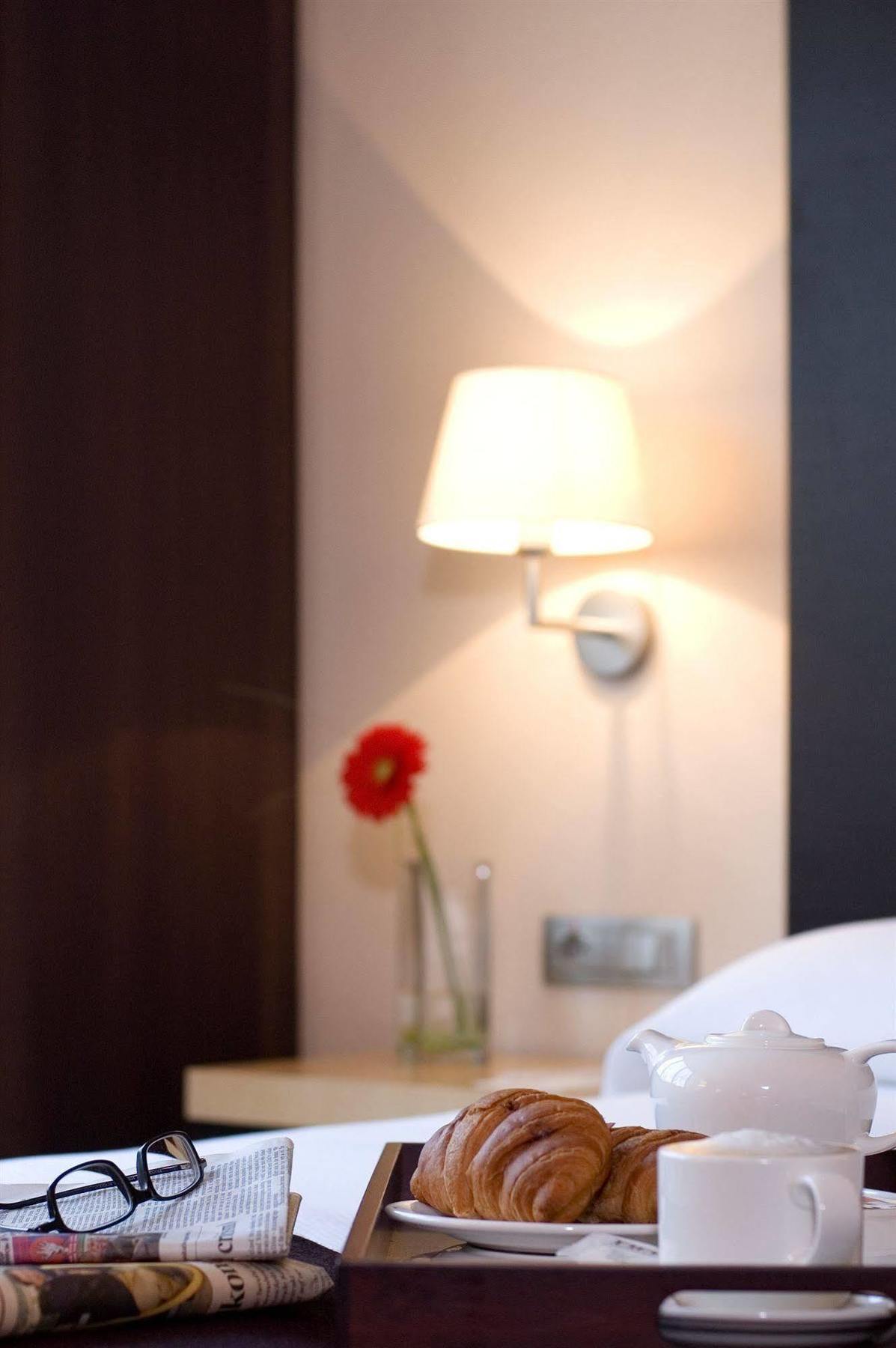 Nh Hotel 4*